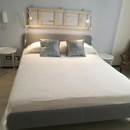 Al Campanile Apartamento